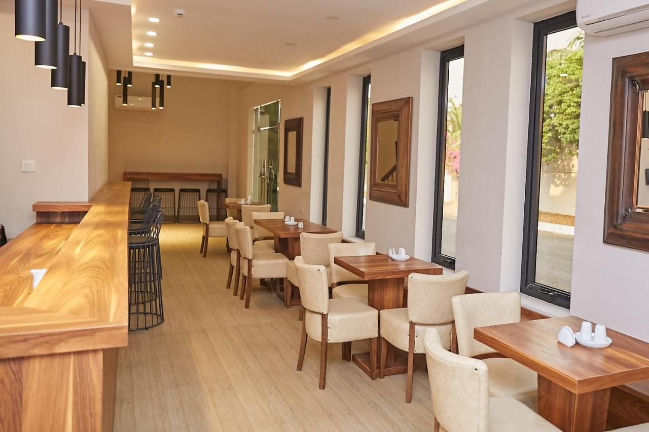 The Cabin Hotel Akra Zewnętrze zdjęcie